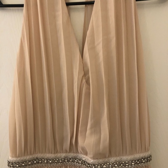 Pleated jumpsuit - Picture 2 of 6